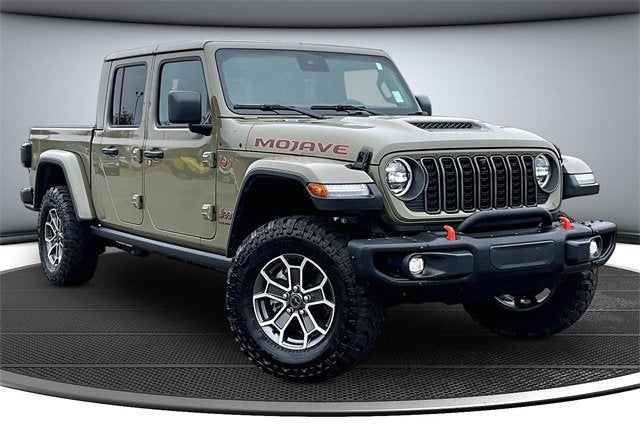 2025 Jeep Gladiator Mojave X
