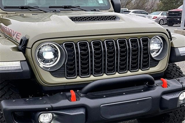 2025 Jeep Gladiator Mojave X