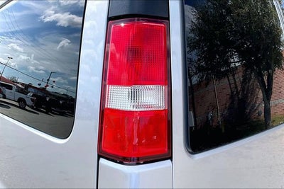 2022 GMC Savana Passenger 3500 LS