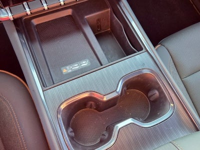 2025 GMC Acadia AT4
