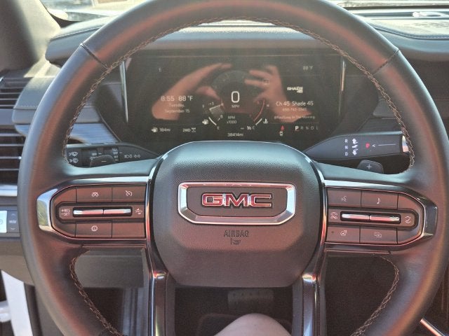 2025 GMC Acadia AT4