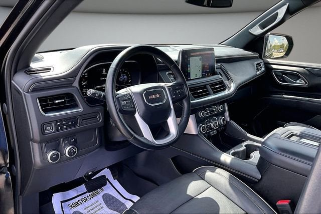 2023 GMC Yukon XL SLT