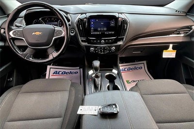 2021 Chevrolet Traverse LT Cloth