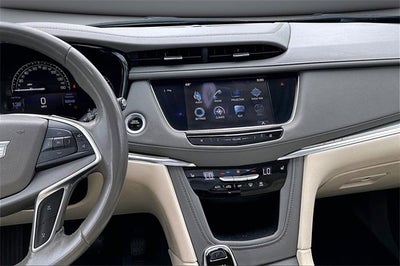 2017 Cadillac XT5 Luxury FWD