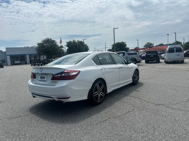 2017 Honda Accord Sedan Sport SE