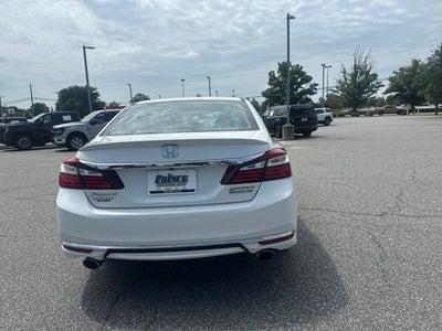 2017 Honda Accord Sedan Sport SE