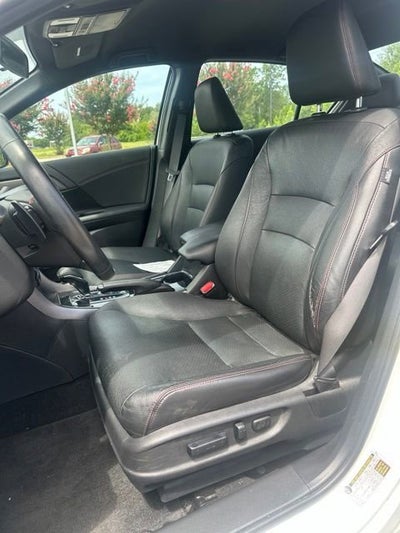 2017 Honda Accord Sedan Sport SE