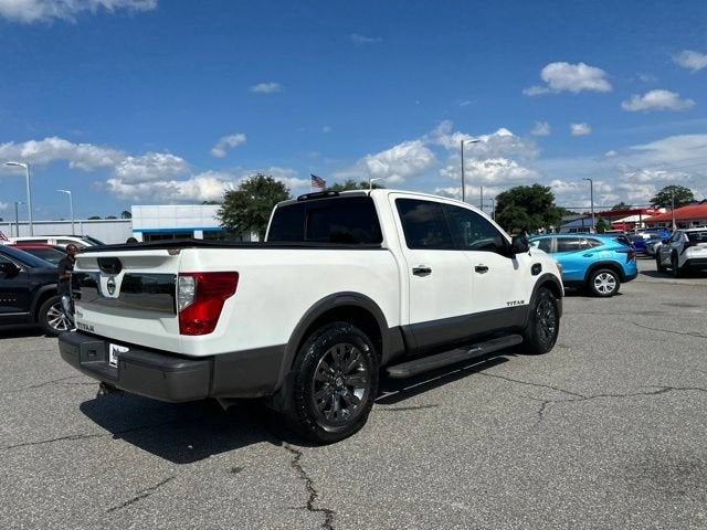 2017 Nissan Titan Platinum Reserve