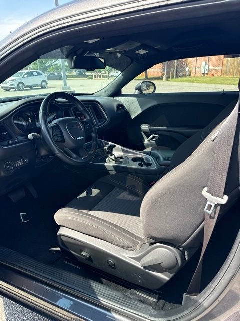 2021 Dodge Challenger SXT