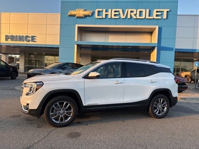 2024 GMC Terrain SLT