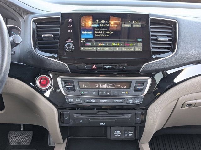 2022 Honda Pilot Touring 7-Passenger