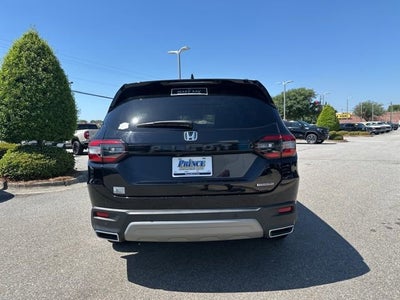 2023 Honda Pilot Touring