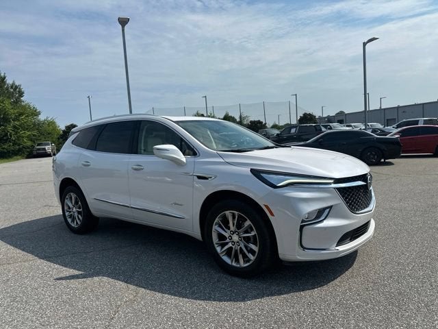 2022 Buick Enclave Avenir