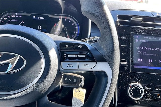 2022 Hyundai Tucson SE