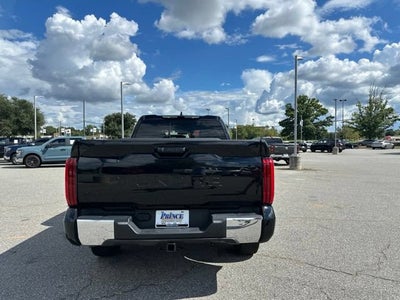 2023 Toyota Tundra 4WD SR5