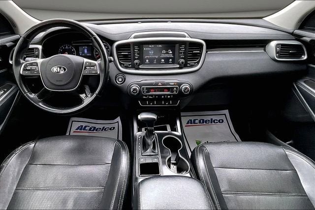 2020 Kia Sorento S V6