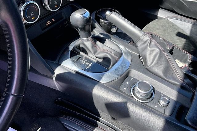 2020 FIAT 124 Spider Urbana Edition