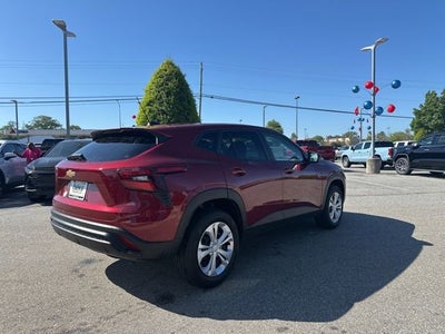 2025 Chevrolet Trax LS