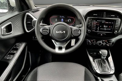 2024 Kia Soul LX