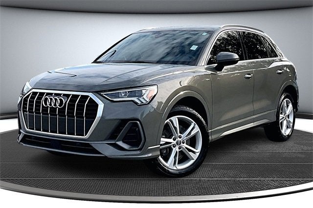 2020 Audi Q3 S line Premium Plus