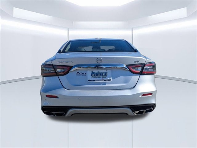 2023 Nissan Maxima SV
