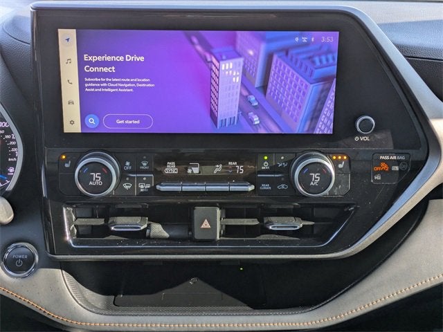 2023 Toyota Highlander Hybrid Bronze Edition