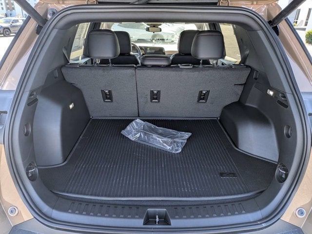 2027 Chevrolet Equinox Base