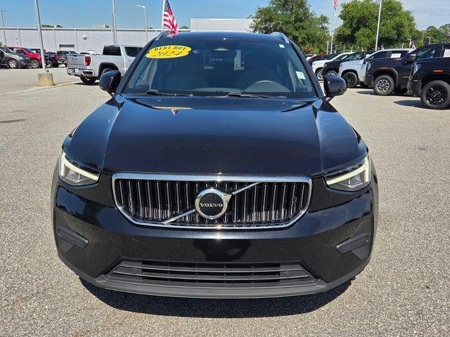 2024 Volvo XC40 Core Bright Theme