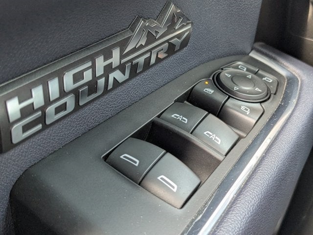 2022 Chevrolet Silverado 1500 High Country