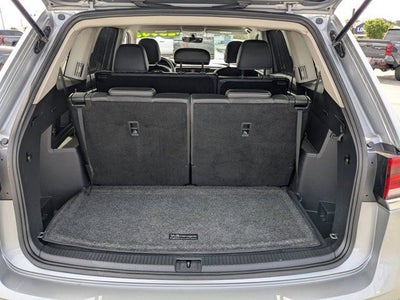 2022 Volkswagen Atlas 2.0T SE w/Technology