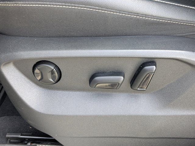 2022 Volkswagen Atlas 2.0T SE w/Technology