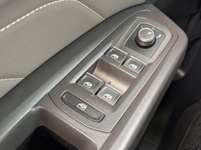 2022 Volkswagen Atlas 2.0T SE w/Technology