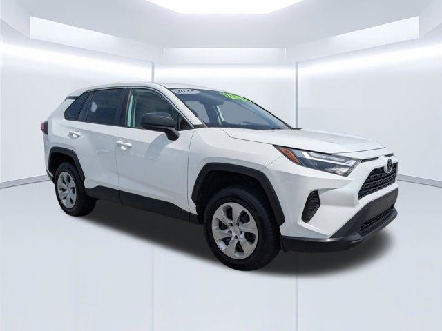2023 Toyota RAV4 LE