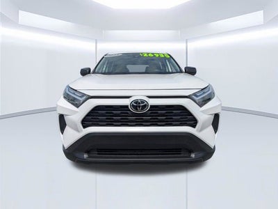 2023 Toyota RAV4 LE