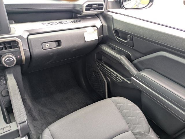 2025 Toyota Tacoma SR5 XP CARBON