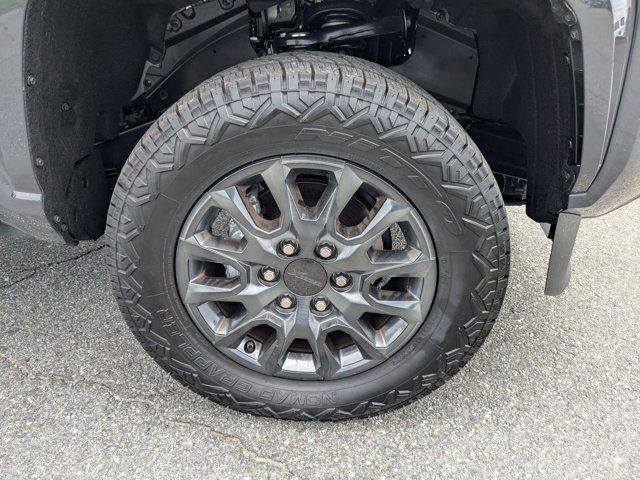 2025 Toyota Tacoma SR5 XP CARBON