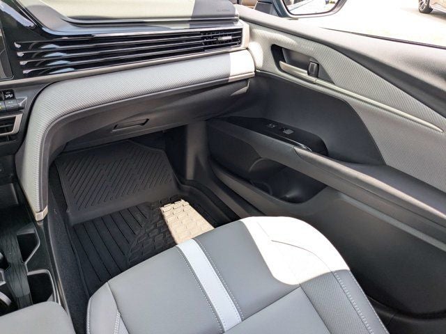 2026 Toyota Camry SE SE