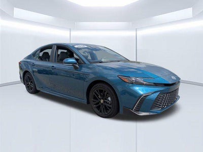 2026 Toyota Camry SE SE