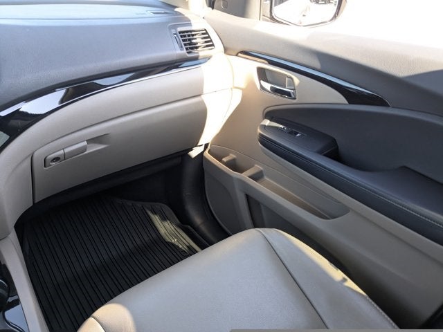 2022 Honda Pilot Touring 7 Passenger