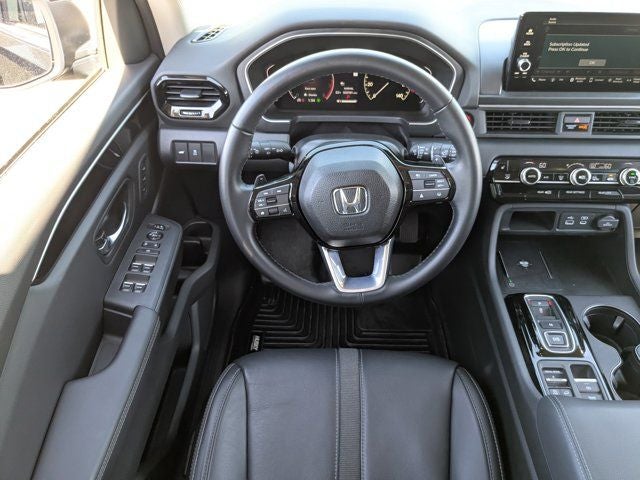 2023 Honda Pilot EX-L 8 Passenger