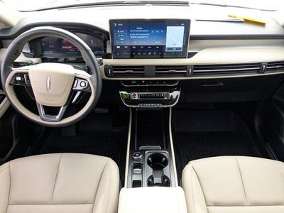 2025 Lincoln Corsair Premiere