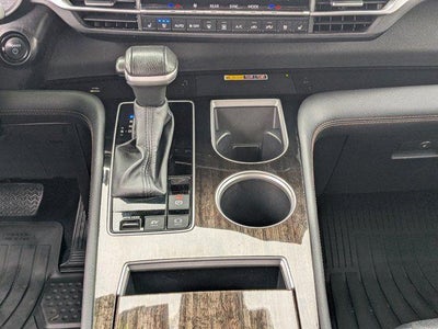 2025 Toyota Sienna Platinum 7 Passenger