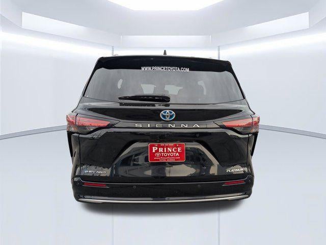 2025 Toyota Sienna Platinum 7 Passenger