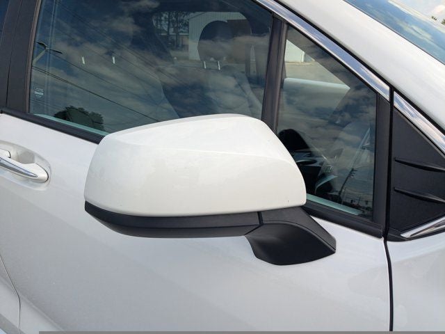 2025 Toyota Sienna XLE 8 Passenger