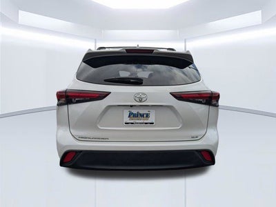 2024 Toyota Highlander XLE