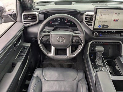 2025 Toyota Tundra Hybrid Platinum