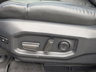 2025 Toyota Tundra Hybrid Platinum