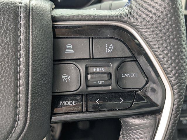 2025 Toyota Tundra Hybrid Platinum