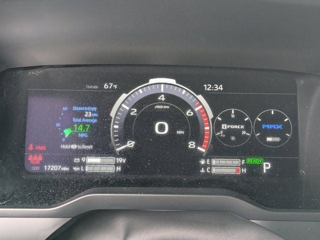 2025 Toyota Tundra Hybrid Platinum