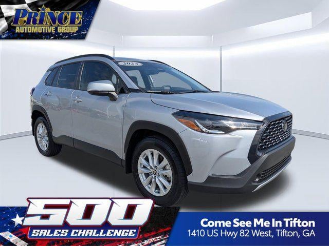 2024 Toyota Corolla Cross LE